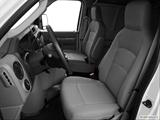  Front seats from Drivers Side photo